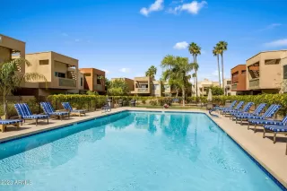 Photo #1: 6544530 Listing