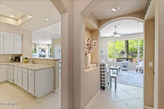 Photo #3: 6544650 Listing