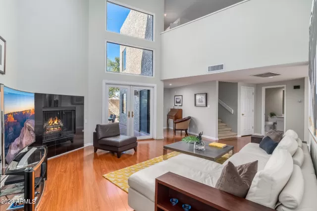 MLS: 6544712 Condo For Sale
