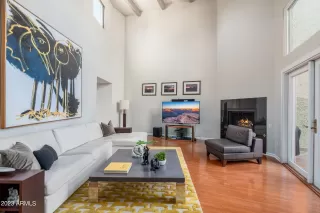 Photo #4: 6544712 Listing