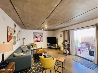 Photo #4: 6544921 Listing