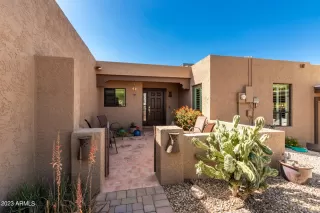Photo #2: 6544953 Listing