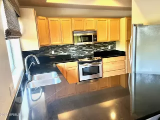 Photo #4: 6545039 Listing 