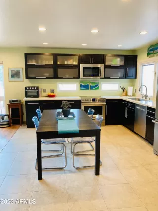 Photo #3: 6545082 Listing 
