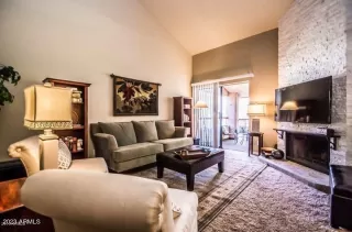 Photo #2: 6545162 Listing