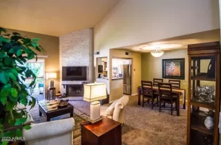 Photo #4: 6545162 Listing