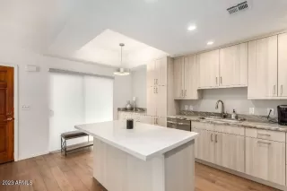 Photo #4: 6545243 Listing