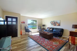 Photo #6: 6545308 Listing