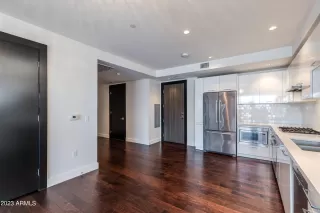 Photo #1: 6545490 Listing 