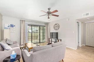 Photo #2: 6545706 Listing