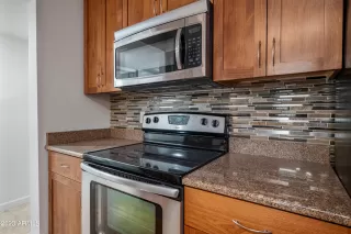 Photo #3: 6545770 Listing