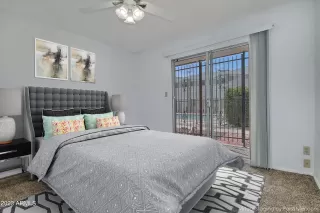 Photo #5: 6545821 Listing