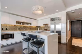 Photo #4: 6546211 Listing