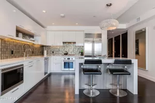 Photo #5: 6546211 Listing