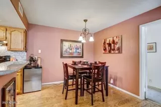 Photo #3: 6546222 Listing