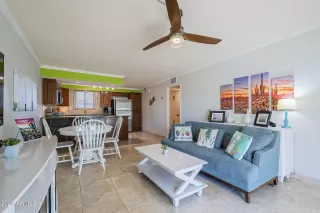 Photo #6: 6546259 Listing