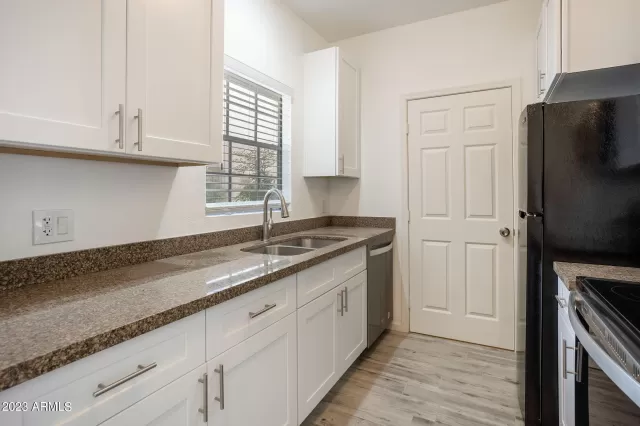 MLS: 6546864 Condo For Sale