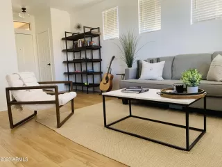 Photo #5: 6546911 Listing