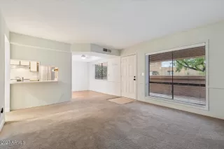 Photo #1: 6546991 Listing 