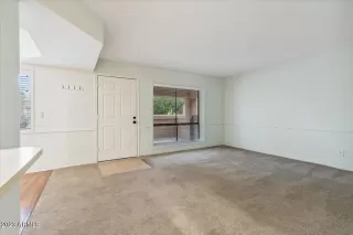 Photo #4: 6546991 Listing 