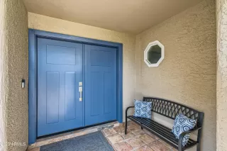 Photo #3: 6547000 Listing 