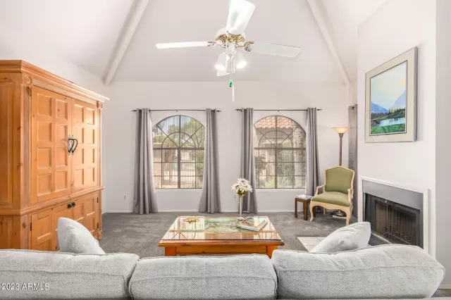 MLS: 6547132 Condo For Sale