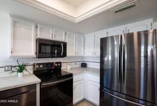 Photo #2: 6547174 Listing