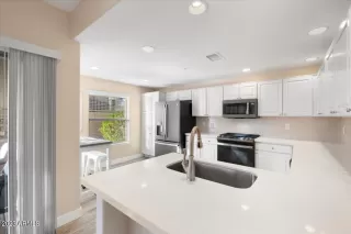 Photo #5: 6547278 Listing 