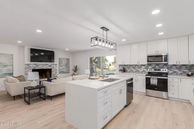 MLS: 6547457 Condo For Sale