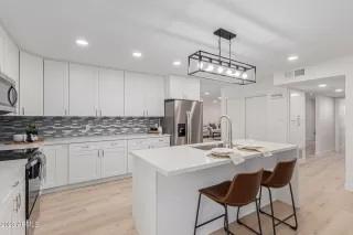 Photo #3: 6547457 Listing 
