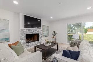 Photo #5: 6547457 Listing 
