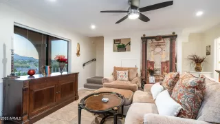 Photo #3: 6547643 Listing