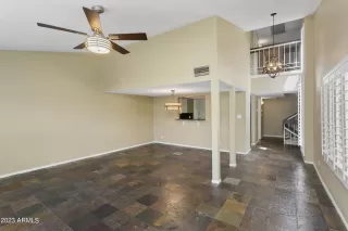Photo #2: 6547786 Listing