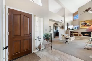 Photo #6: 6547971 Listing