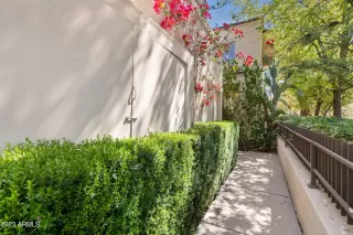 Photo #2: 6548063 Listing