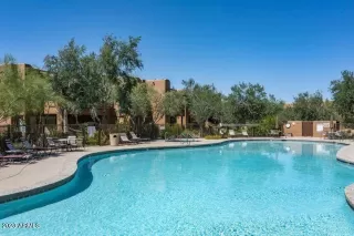 Photo #6: 6548530 Listing
