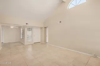 Photo #3: 6548691 Listing 