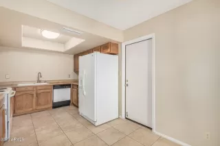 Photo #6: 6548691 Listing 