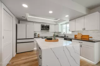 Photo #3: 6549152 Listing 