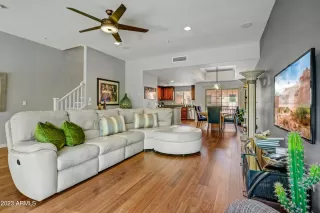 Photo #3: 6549222 Listing 