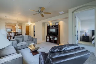 Photo #5: 6549434 Listing 