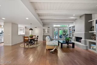 Photo #1: 6549620 Listing