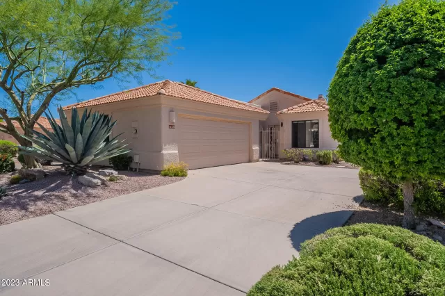 MLS: 6549633 Condo For Sale