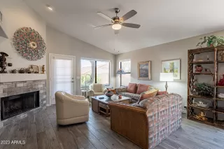 Photo #4: 6549633 Listing