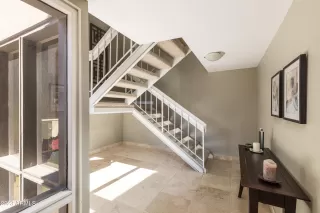 Photo #2: 6549785 Listing