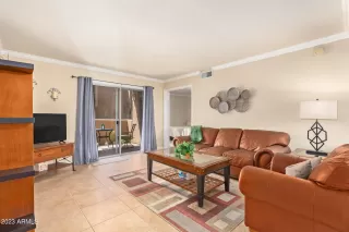 Photo #3: 6549874 Listing 