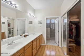 Photo #6: 6549939 Listing