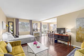 Photo #6: 6550148 Listing 