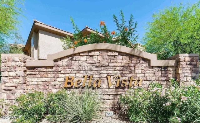 MLS: 6550273 Condo For Sale