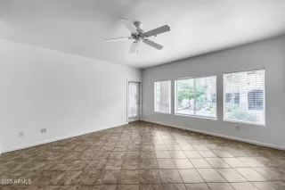 Photo #4: 6550273 Listing